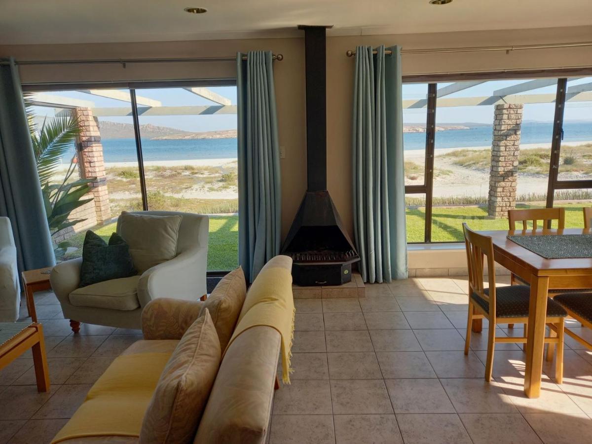 Water'S Edge Apartment Лангебан Екстериор снимка