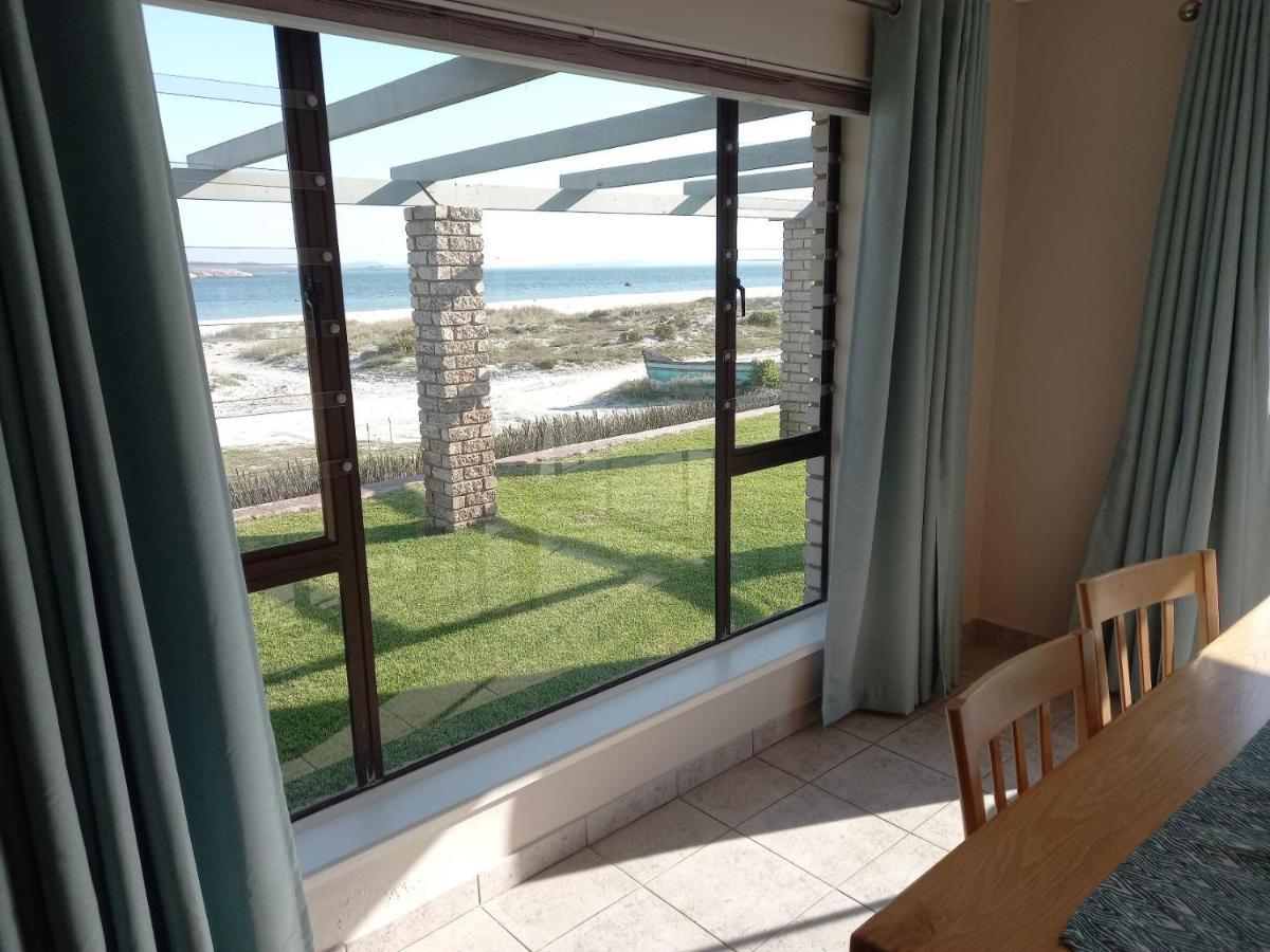 Water'S Edge Apartment Лангебан Екстериор снимка