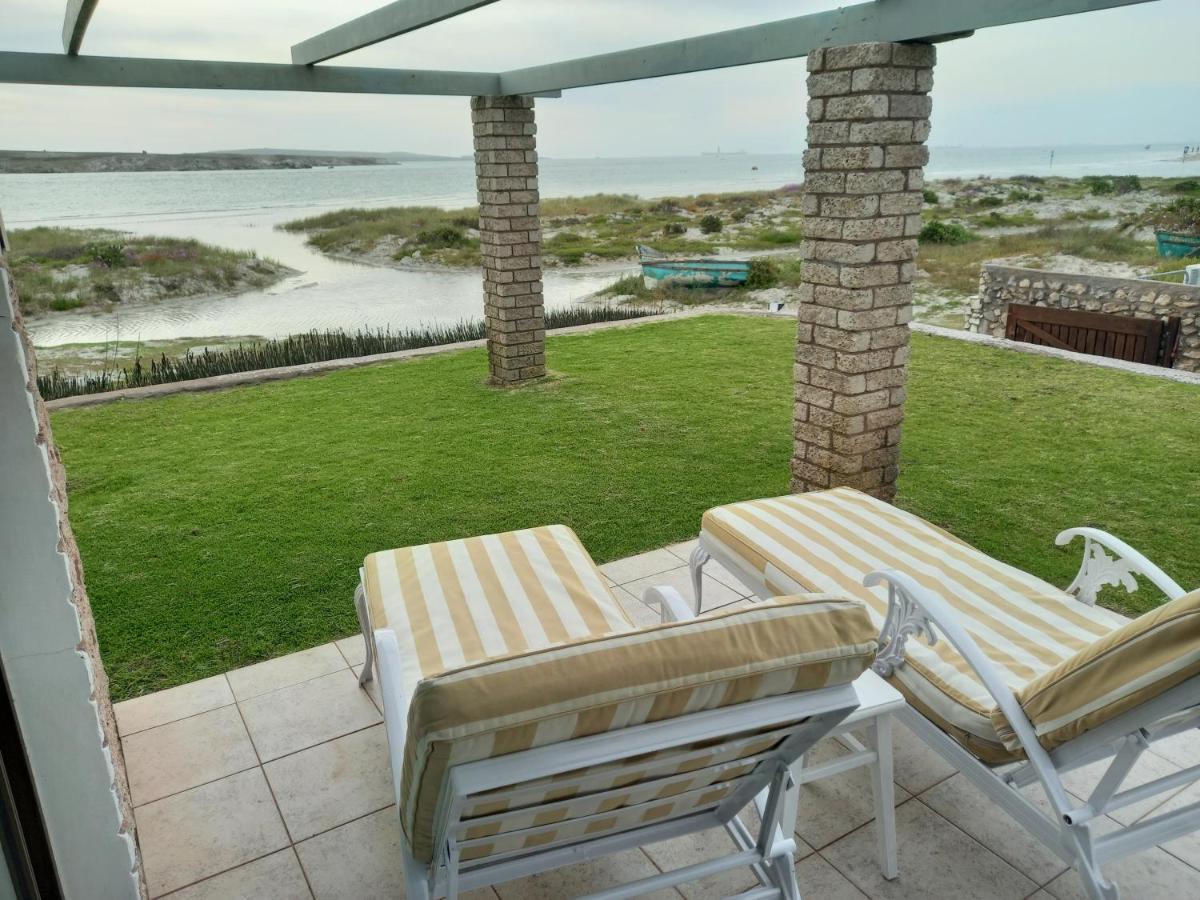 Water'S Edge Apartment Лангебан Екстериор снимка